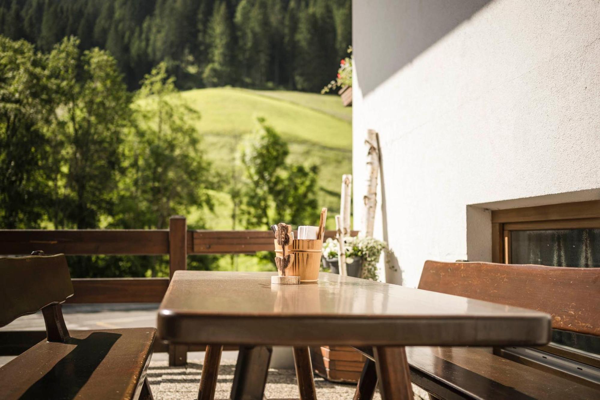 Gasthof Jaufensteg Racines Esterno foto