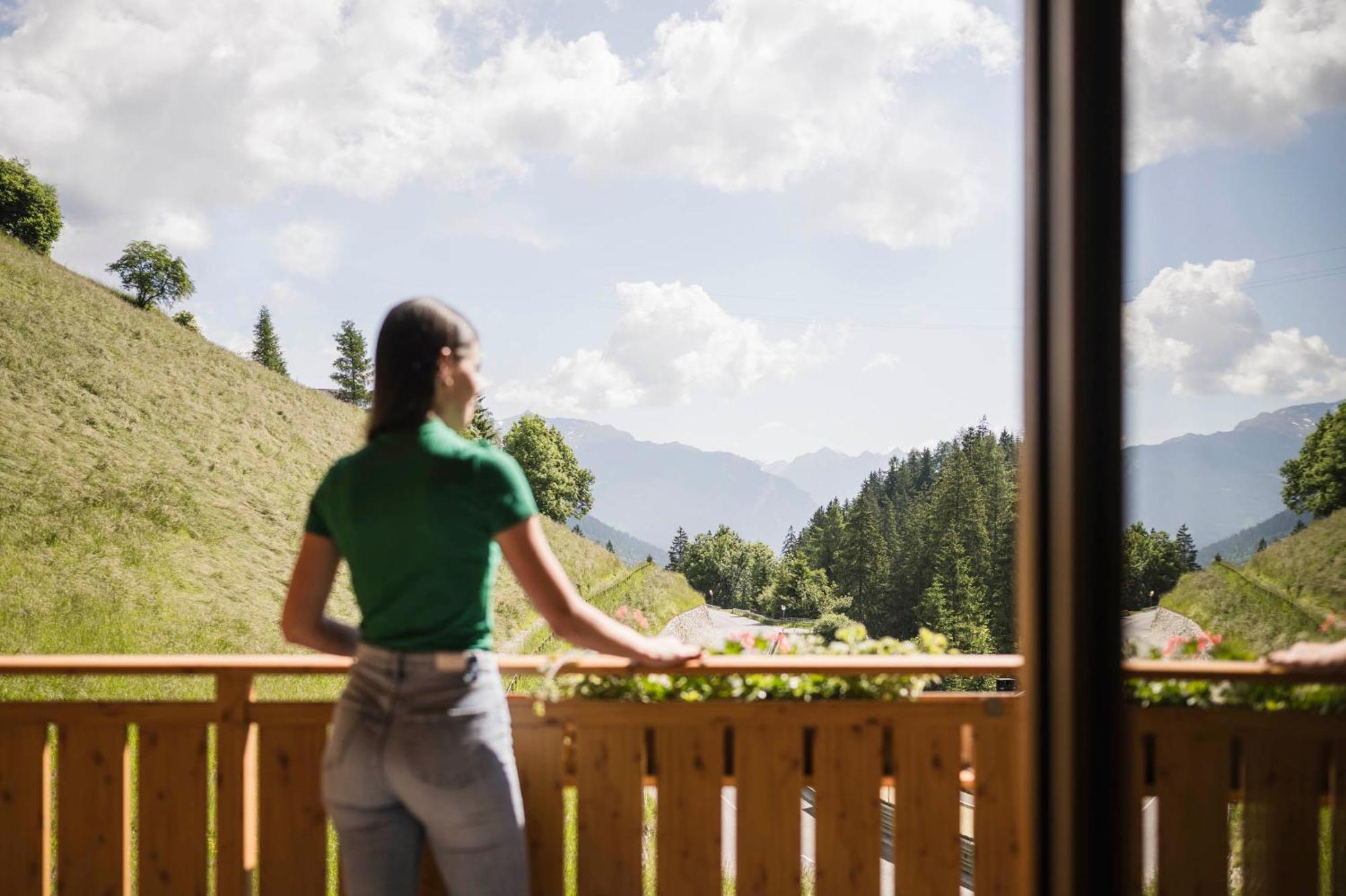 Gasthof Jaufensteg Racines Esterno foto
