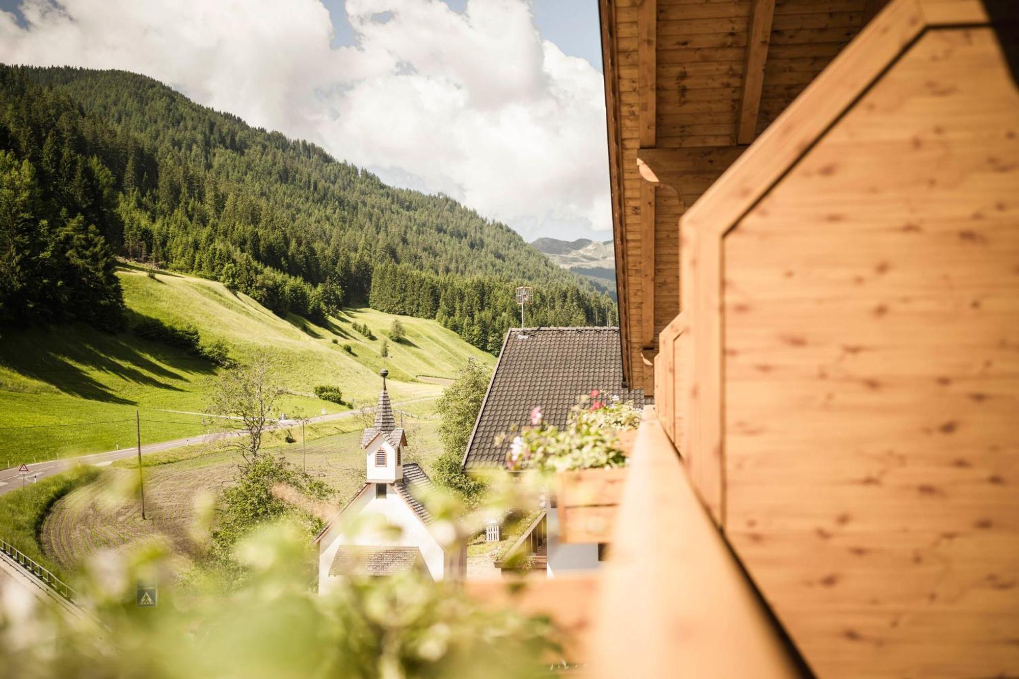 Gasthof Jaufensteg Racines Esterno foto