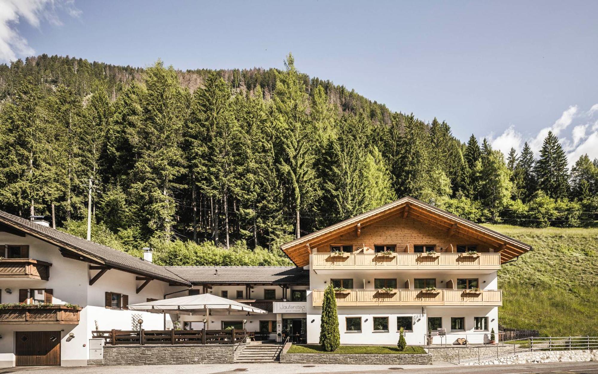 Gasthof Jaufensteg Racines Esterno foto